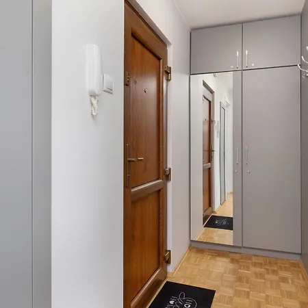 Apartamento Modern With A View Of The Motlawa River In By Rent Like
